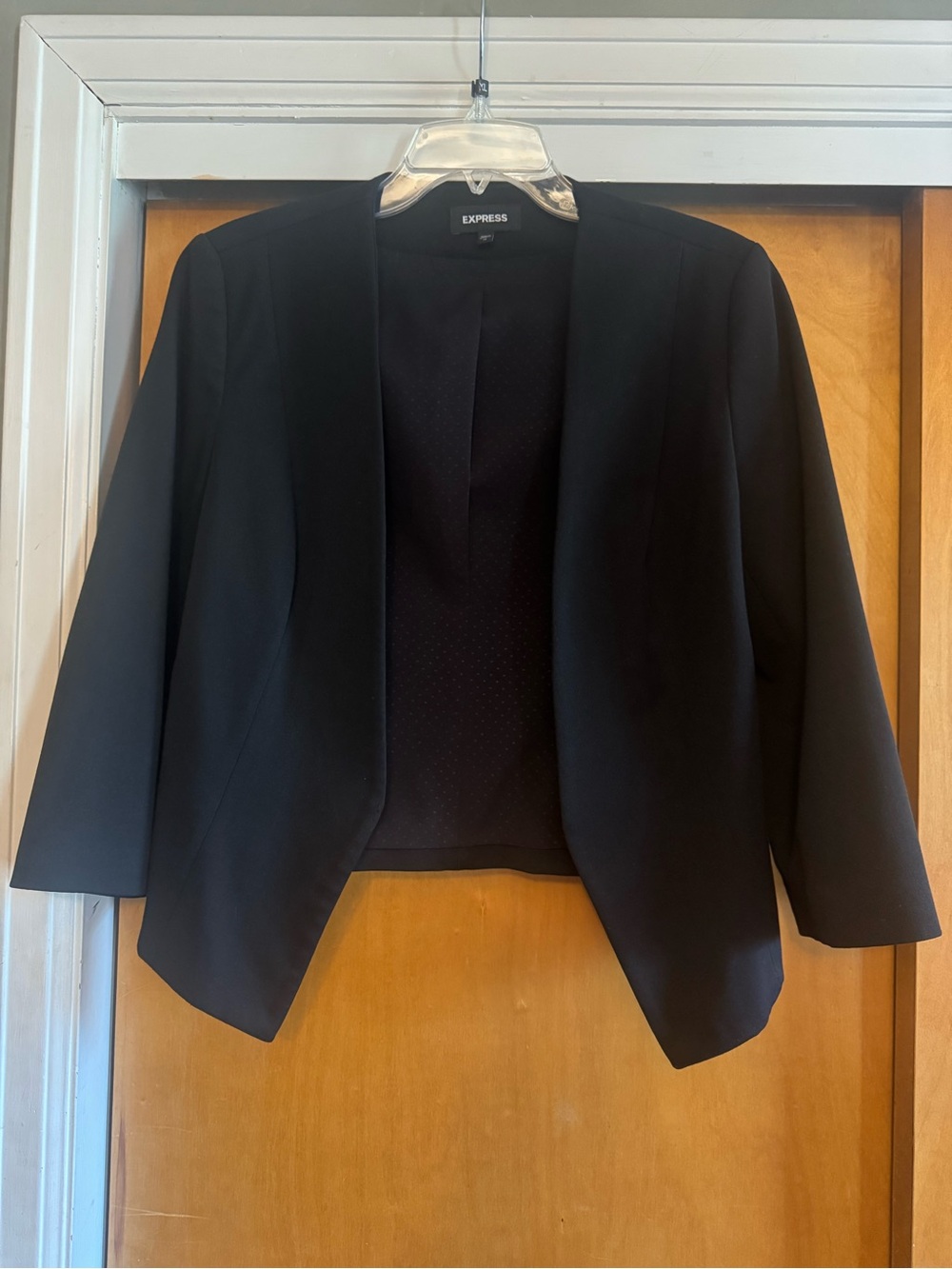 Express Black Open-Front Cropped Collarless Blazer - Picture 1 of 2